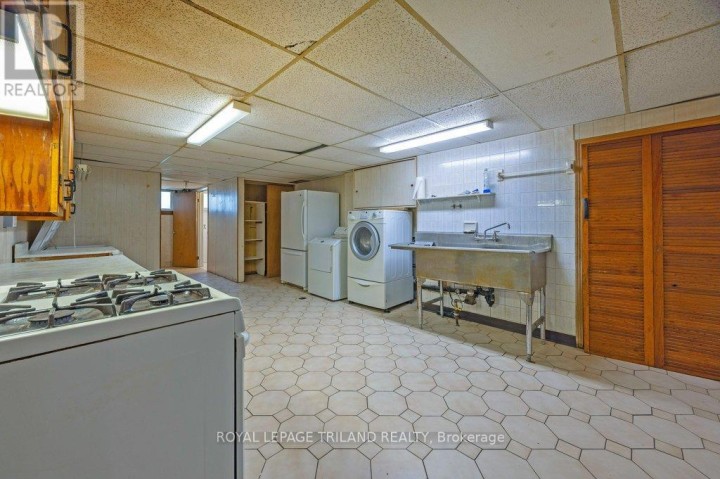 Photo 28 at 66 Park Avenue, St. Thomas