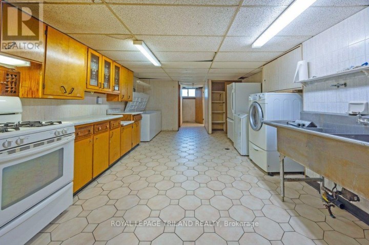 Photo 29 at 66 Park Avenue, St. Thomas