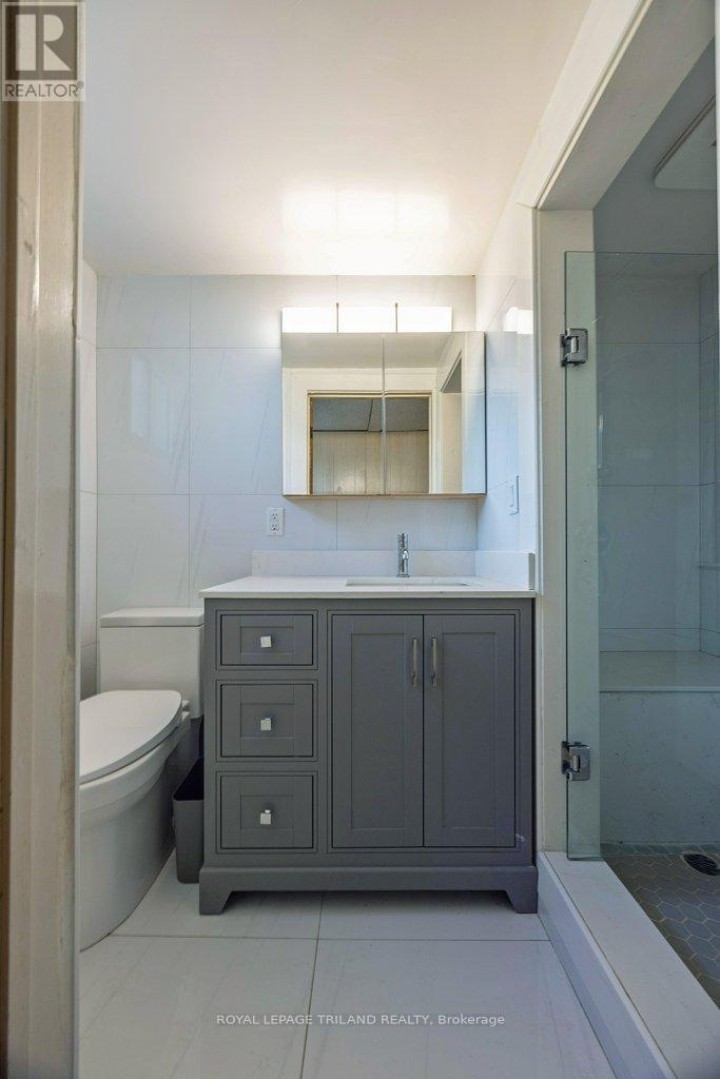 Photo 32 at 66 Park Avenue, St. Thomas