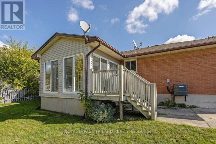 Photo 41 at 66 Park Avenue, St. Thomas