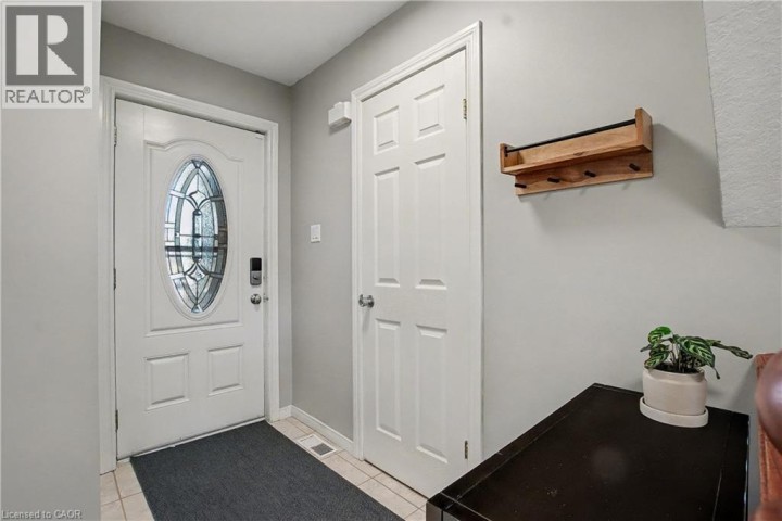 Photo 3 at 60 Lena Crescent, Cambridge