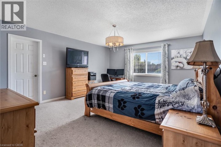 Photo 25 at 795 Saginaw Parkway, Cambridge