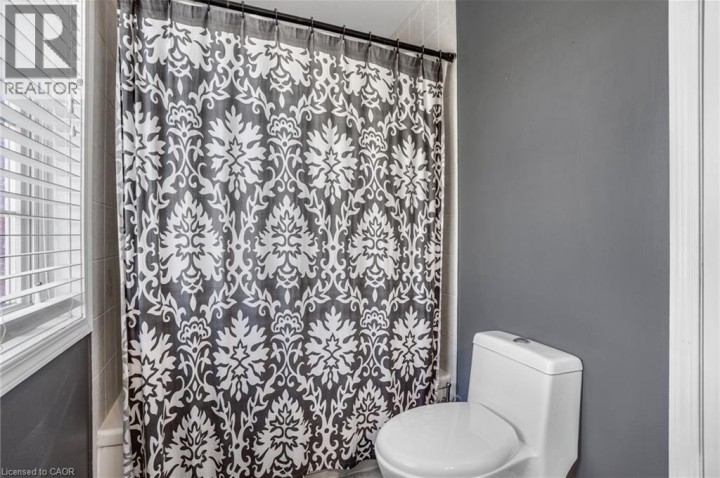 Photo 33 at 795 Saginaw Parkway, Cambridge