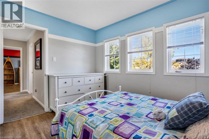 Photo 35 at 795 Saginaw Parkway, Cambridge