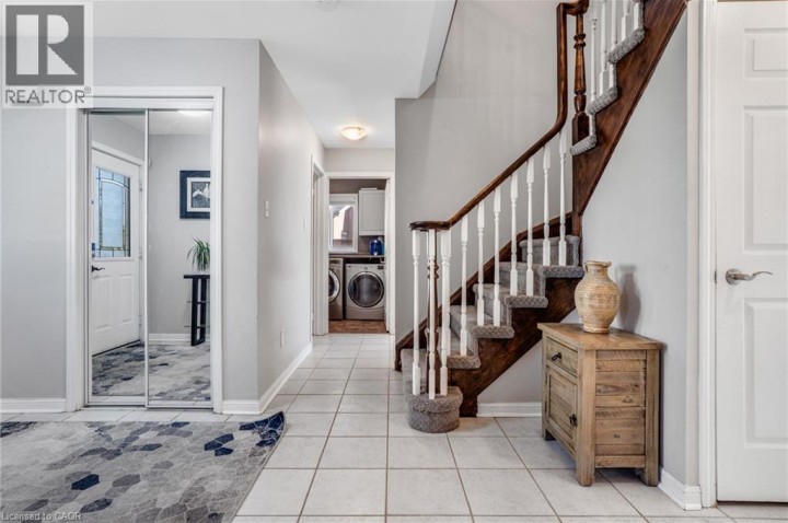 Photo 5 at 795 Saginaw Parkway, Cambridge