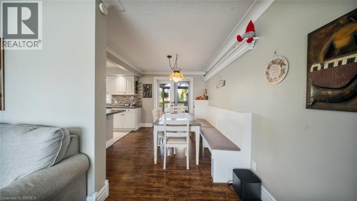 Photo 10 at 5 Kinnard Road, Brantford