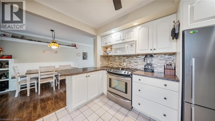 Photo 15 at 5 Kinnard Road, Brantford