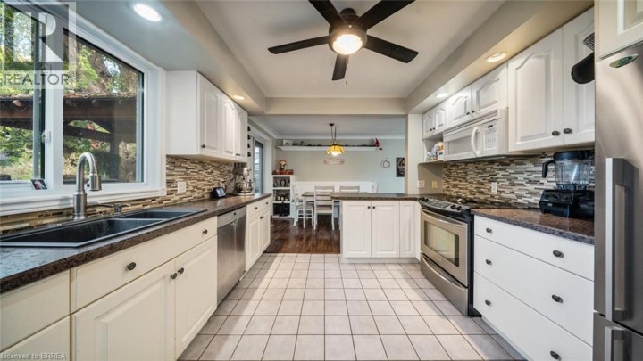 Photo 17 at 5 Kinnard Road, Brantford