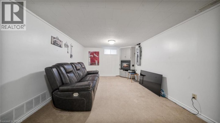 Photo 25 at 5 Kinnard Road, Brantford