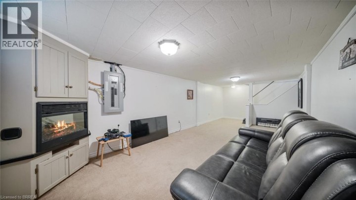 Photo 26 at 5 Kinnard Road, Brantford