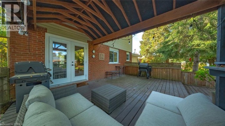 Photo 27 at 5 Kinnard Road, Brantford