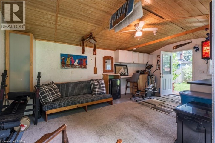 Photo 38 at 5 Kinnard Road, Brantford