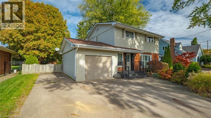 Photo 4 at 5 Kinnard Road, Brantford