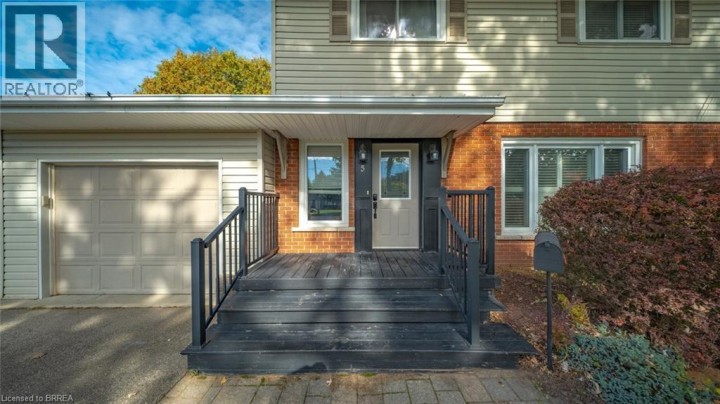 Photo 5 at 5 Kinnard Road, Brantford