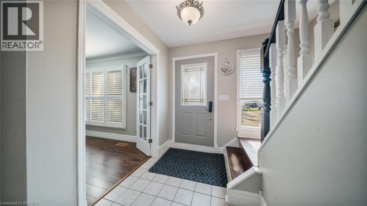 Photo 6 at 5 Kinnard Road, Brantford