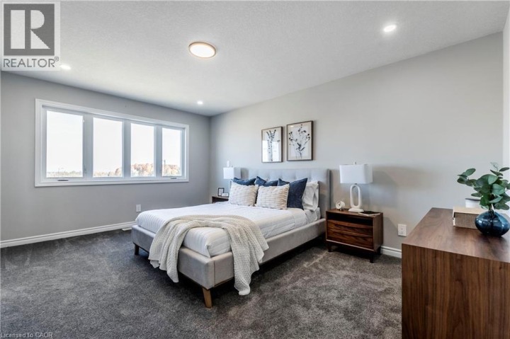 Photo 11 at 119 Langridge Way, Cambridge