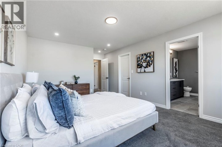 Photo 12 at 119 Langridge Way, Cambridge