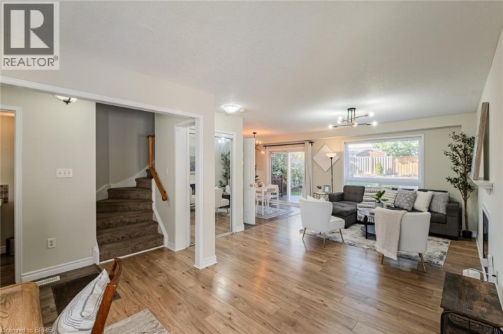 Photo 11 at 190 Osborn Avenue, Brantford