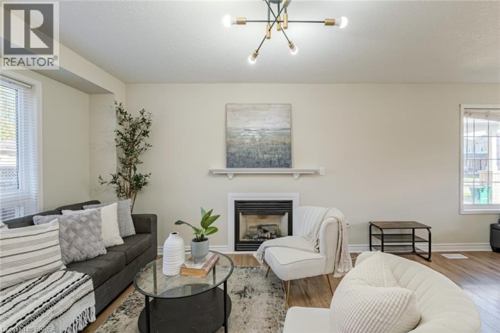 Photo 14 at 190 Osborn Avenue, Brantford