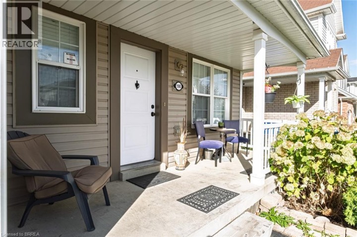 Photo 3 at 190 Osborn Avenue, Brantford