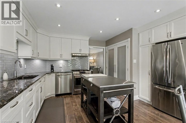 Photo 12 at 71 BEASLEY Crescent 16, Cambridge