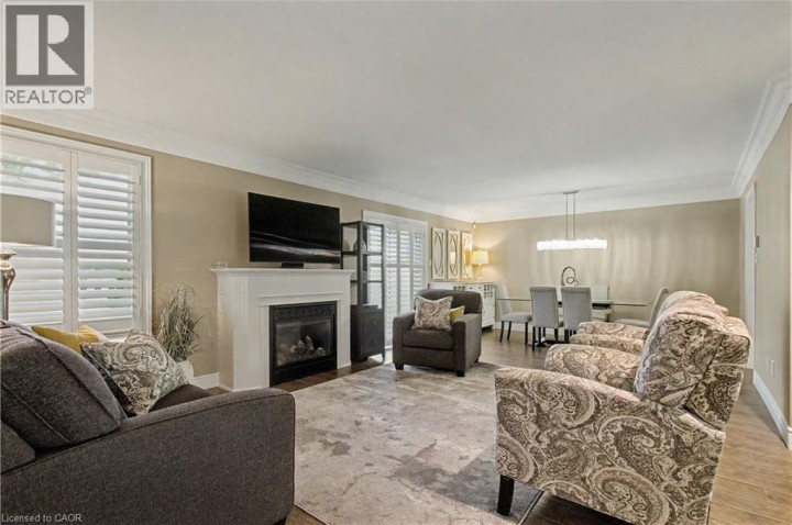 Photo 20 at 71 BEASLEY Crescent 16, Cambridge