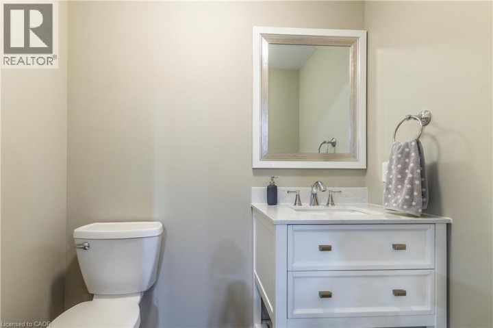 Photo 29 at 71 BEASLEY Crescent 16, Cambridge