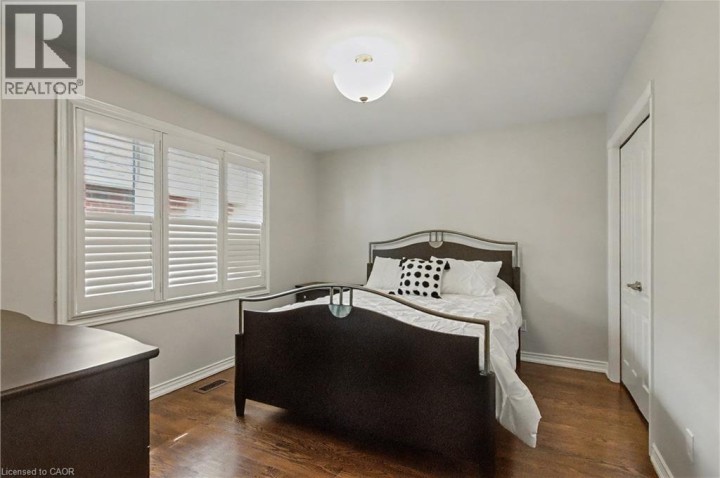 Photo 9 at 71 BEASLEY Crescent 16, Cambridge