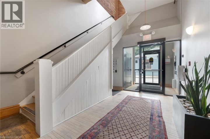 Photo 4 at 85 SPRUCE Street 206, Cambridge