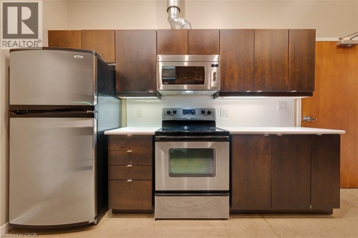 Photo 9 at 85 SPRUCE Street 206, Cambridge