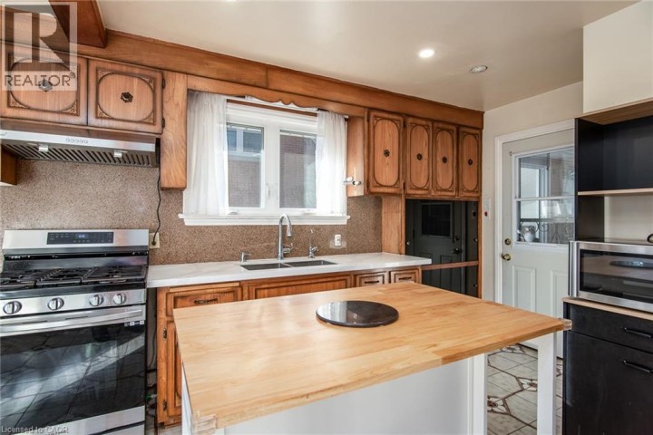 Photo 13 at 48 Christopher Drive, Cambridge