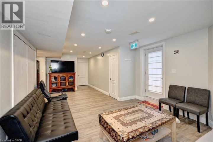 Photo 40 at 32 Weir Street, Cambridge