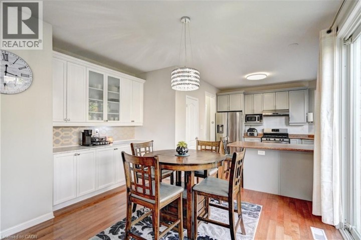 Photo 9 at 32 Weir Street, Cambridge