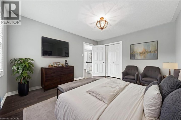 Photo 31 at 163 Glenvalley Drive, Cambridge