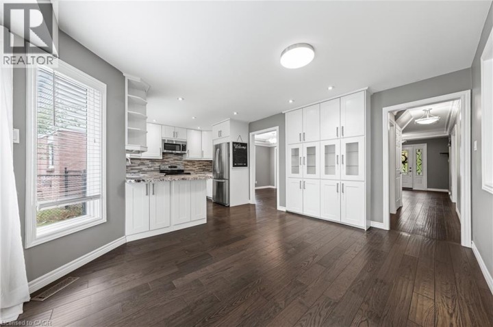 Photo 12 at 163 Glenvalley Drive, Cambridge