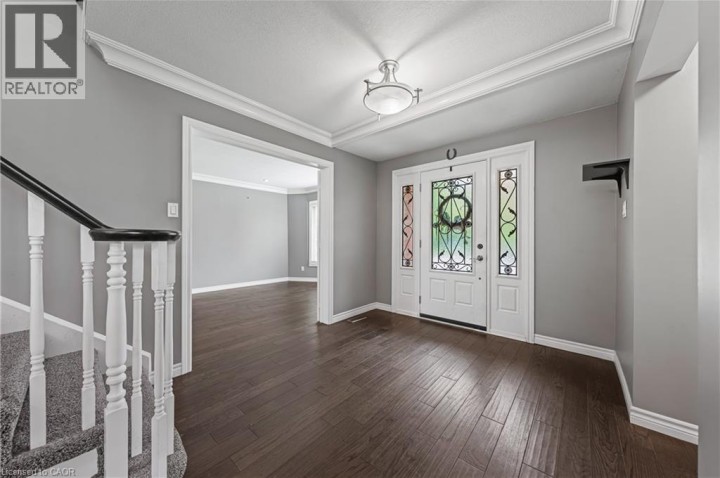 Photo 4 at 163 Glenvalley Drive, Cambridge