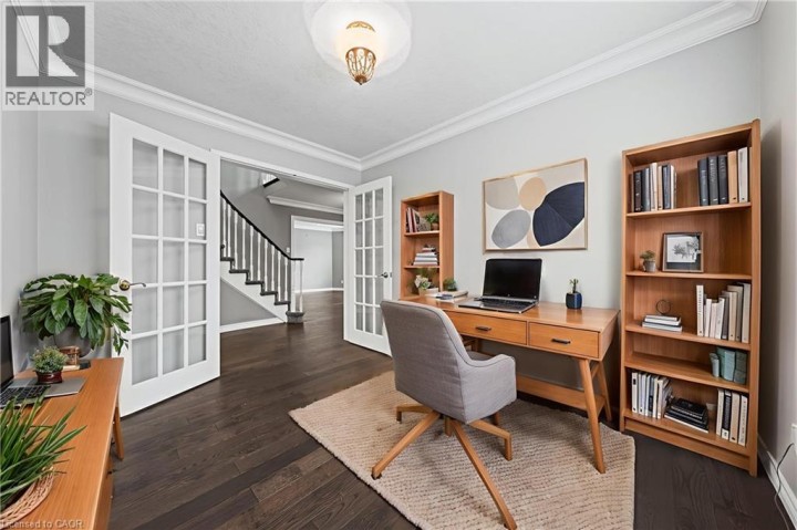 Photo 18 at 163 Glenvalley Drive, Cambridge