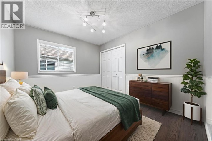 Photo 28 at 163 Glenvalley Drive, Cambridge