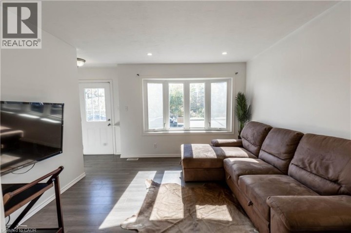 Photo 6 at 509 Dunbar Road, Cambridge