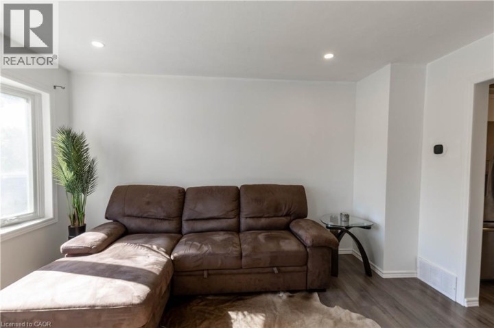 Photo 7 at 509 Dunbar Road, Cambridge