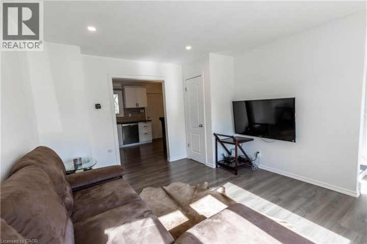 Photo 8 at 509 Dunbar Road, Cambridge