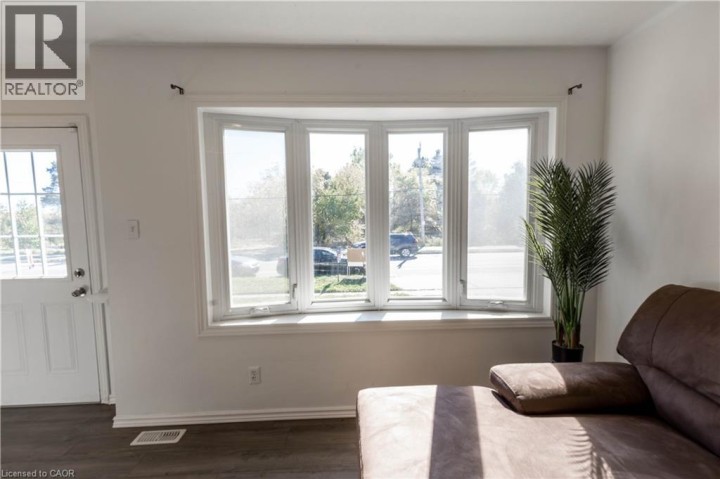 Photo 9 at 509 Dunbar Road, Cambridge