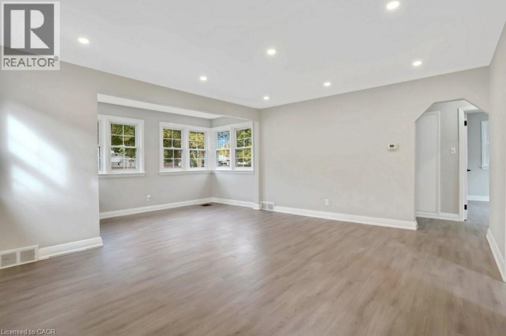 Photo 8 at 43 Dudhope Avenue, Cambridge