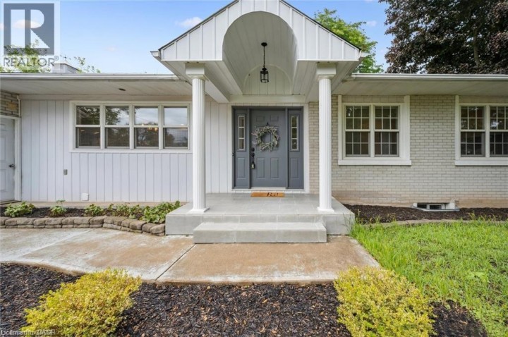 Photo 7 at 120 Riverbank Drive, Cambridge