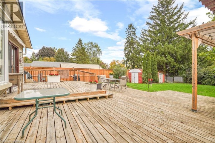 Photo 44 at 22 Wayne Drive, Brantford