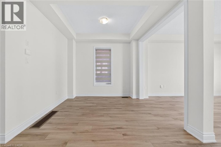 Photo 10 at 47 Bloomfield Crescent, Cambridge