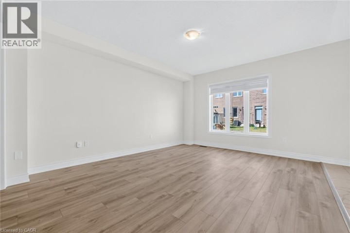 Photo 13 at 47 Bloomfield Crescent, Cambridge