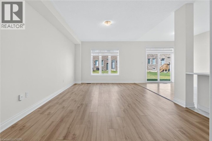 Photo 14 at 47 Bloomfield Crescent, Cambridge