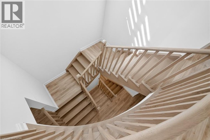 Photo 24 at 47 Bloomfield Crescent, Cambridge