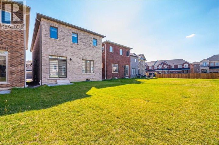 Photo 42 at 47 Bloomfield Crescent, Cambridge